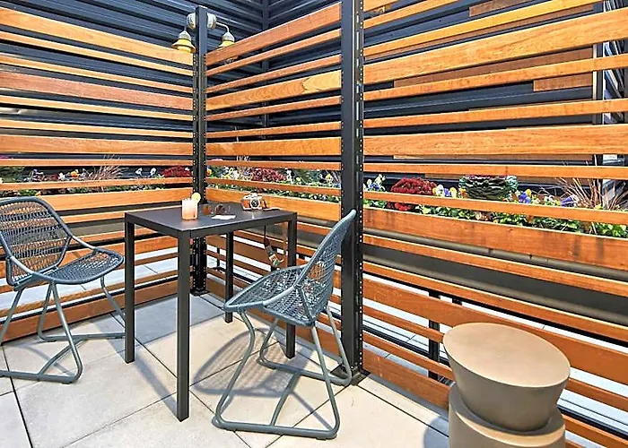 Moxy Short North Hotel 3*
